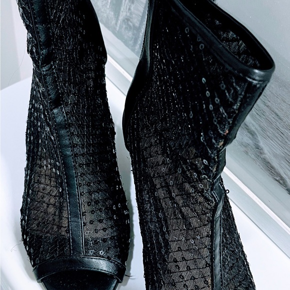 Elegant Black Mesh Open Toe Ankle Pumps 7.5 - Picture 8 of 8